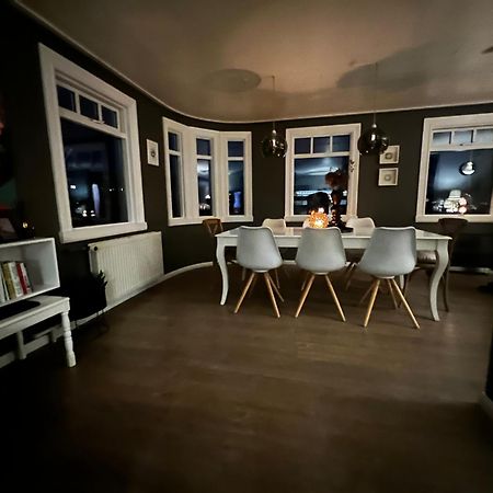Lovely Penthouse Downtown With 3 Bedrooms Akureyri Exterior foto