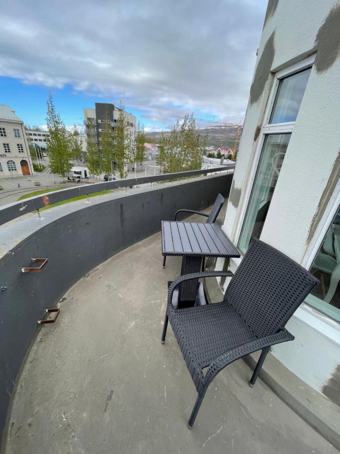 Lovely Penthouse Downtown With 3 Bedrooms Akureyri Exterior foto